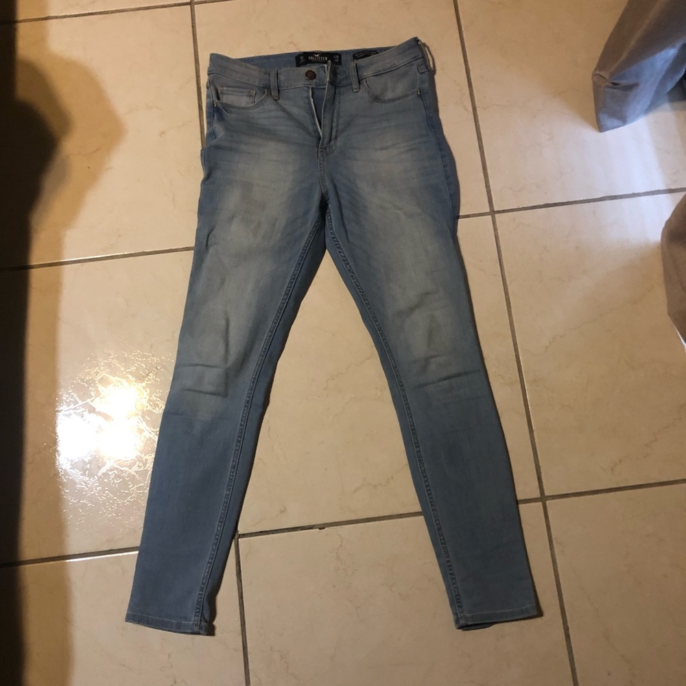 Hollister high rise ,super skinny ,classic stretch